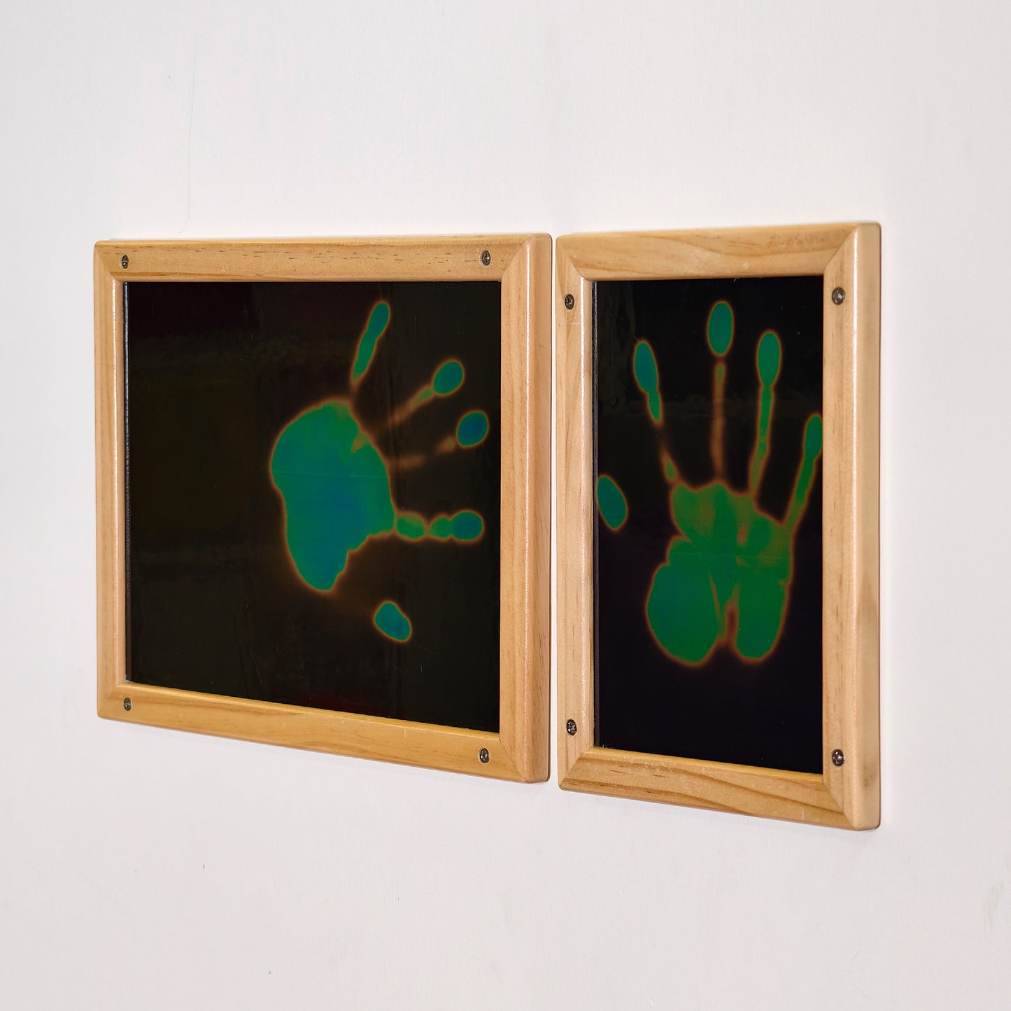 2-Pack Heat-Sensitive Color-Changing Wall Panels